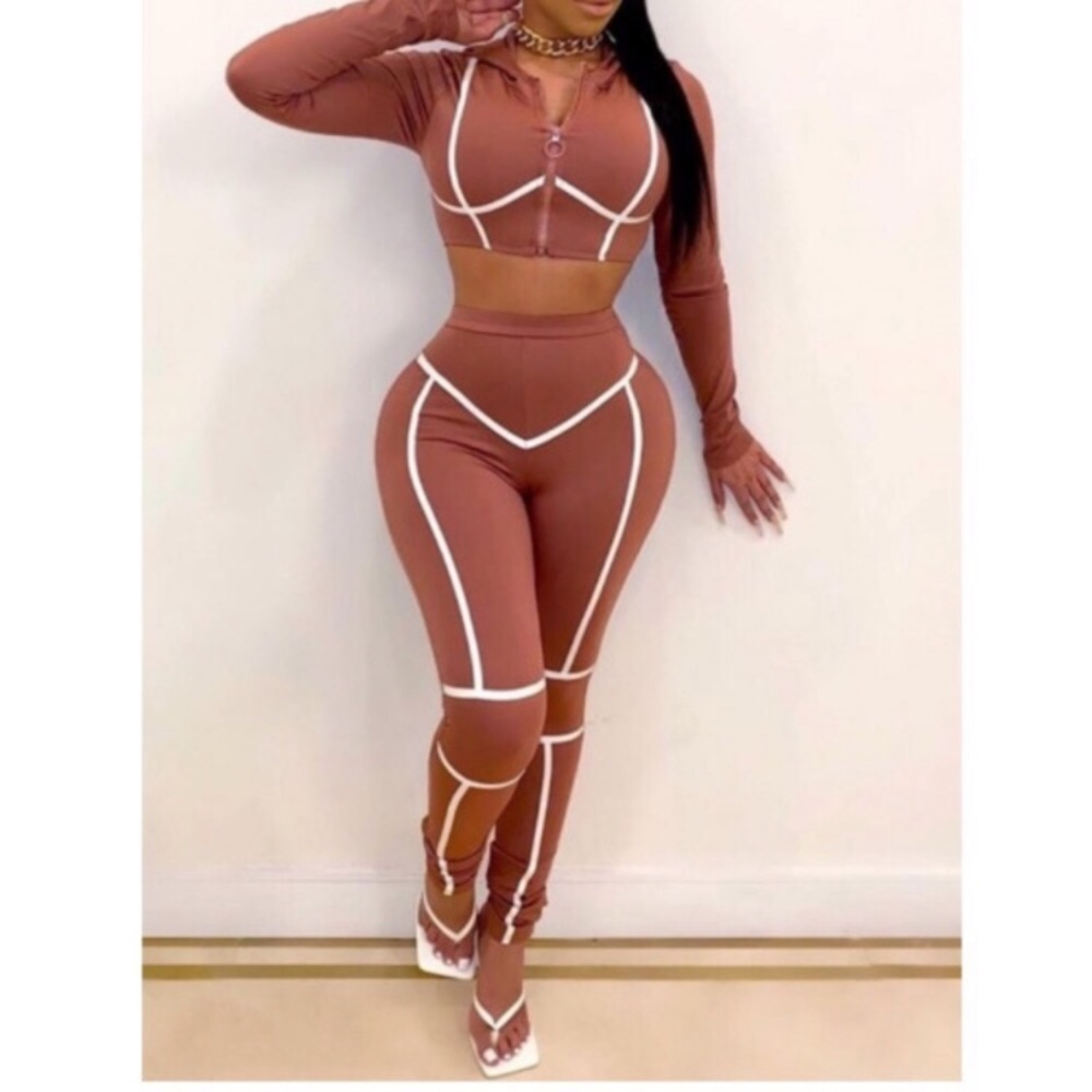 HOODED 2 PIECE MATCHING PANT SET